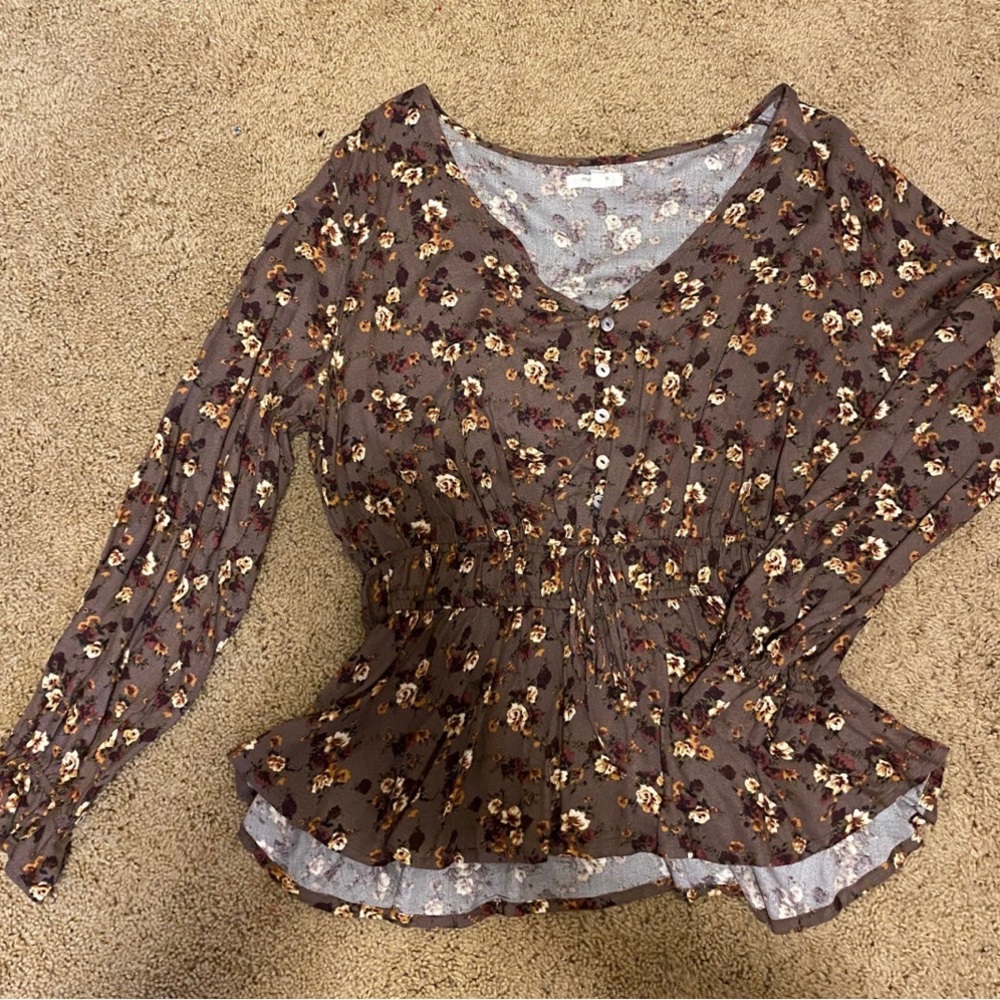 Maurices Top Blouse Shirt Women’s Clothes Size Large Like New